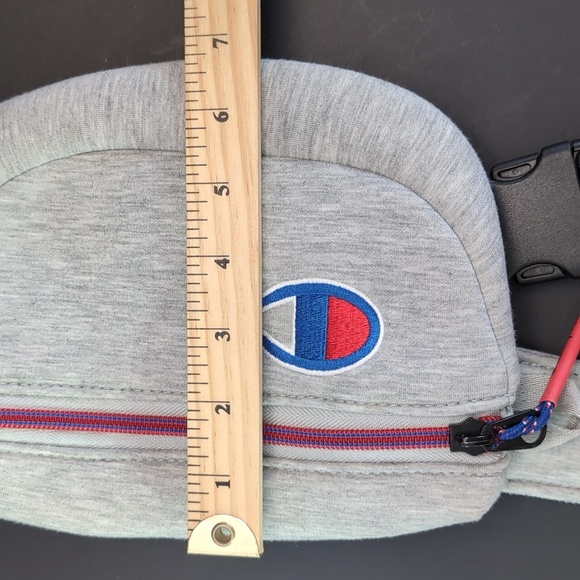 Champion Attribute Fanny Pack Gray/Red/Blue Multi-purpose Belt Bag. - Picture 10 of 10